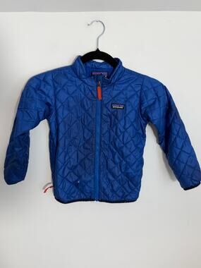 Patagonia Youth PLAY jacket size 5T Read Description.
